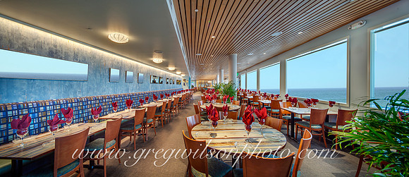 Architect Baron Schimberg's Beachhouse Restaurant Design