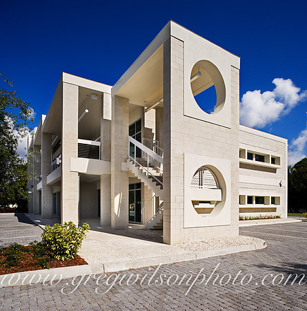 Architect Skiball Commercial Building in Sarasota, Florida