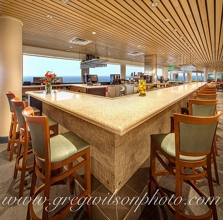 Architect Baron Schimberg's Beachhouse Restaurant Design